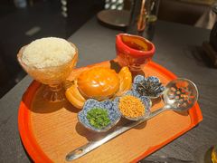 -蟹犇前•帝王蟹雪蟹(陆家嘴店)