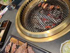 -铭牛烧肉·和牛海鲜自助(高新月牙湖店)
