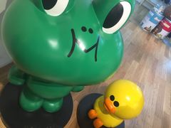 -LINE FRIENDS Garosu-gil Flagship Store