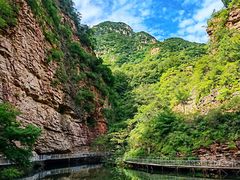 -湖洞水自然风景区
