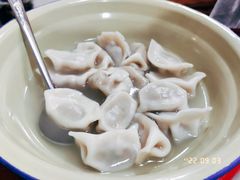 -老三样·美食研究中心(世贸路店)