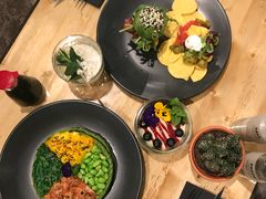 poke bowl-The Avocado Show