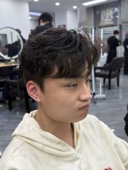 -藤野造型烫染·漂发