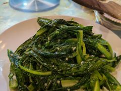 -华光驿站私房菜·黑金冠