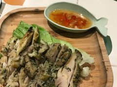 -越弥越南传统美食馆