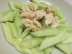 -椒爱水煮鱼川菜(让胡路万达店)