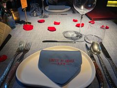 -弦月窗LUNETTE BY AMANDA(复兴路店)