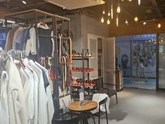 -宇不同照相馆(万嘉广场店)