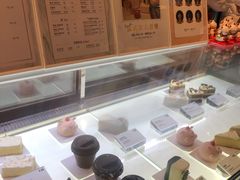 -Fridi Patisserie Cafe