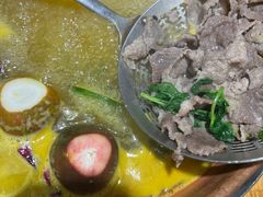 -洱火云南酸菜牛肉火锅(石景山当代商城店)