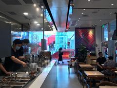 自助取餐区-俏凤凰(美林M·LIVE天地东座店)