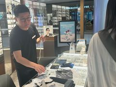 -LensCrafters亮视点(朝阳大悦城店)