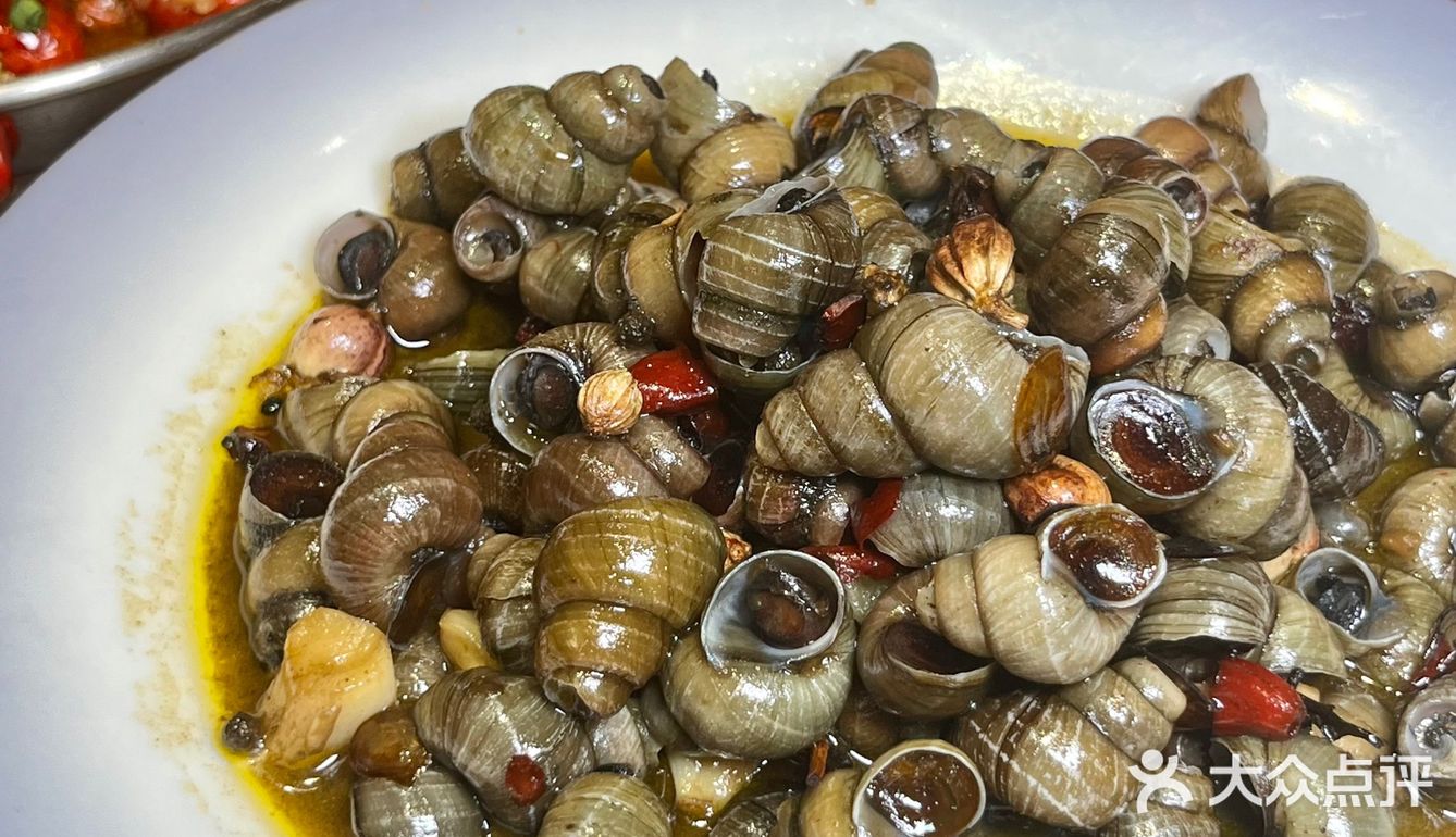 南通人进！龙虾王五个人消费1000+是啥水平