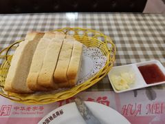 槽子面包切片-华梅西餐厅(哈尔滨中央大街店)