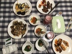 -丽池宫韩式汗蒸会馆(华灯坊店)