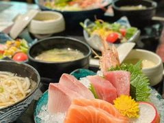 -家贺屋刺身寿司专门店