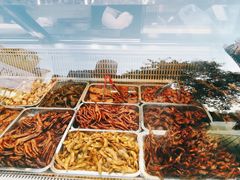 -张鸭子重庆特产卤味小吃(未来国际店)