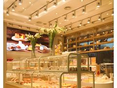 面包甜点陈列柜-好利来(南塔店)