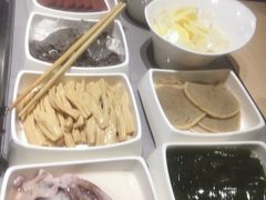 -海底捞火锅(凯德广场店)