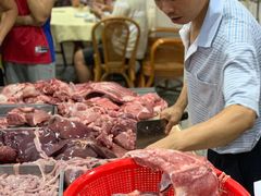 -标记美食新鲜猪杂(兴南大道店)