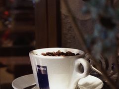 -玛格萝妮(汇智国际商业中心店)