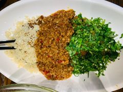 -味上湘菜馆(岳麓山店)