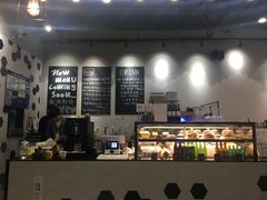 -HELLO 27 意面·沙拉·帕尼尼