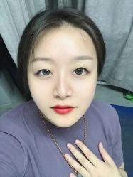 -爱美睫美甲会馆