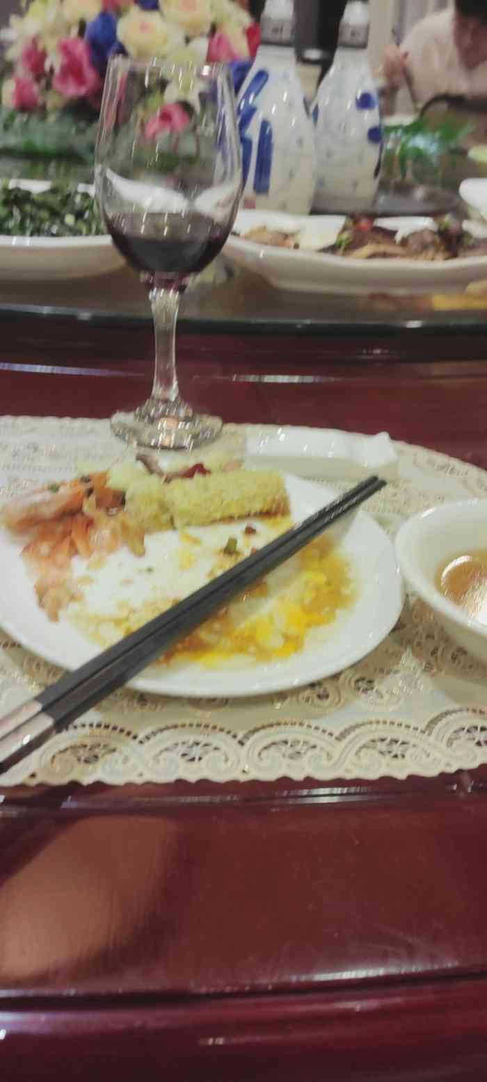 星湖园餐厅-"星湖园餐厅在武汉大学信息学部教职工住宅区.