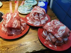 羊肉片-洞庭洲·防空洞火锅·烧烤·铜锅涮肉(新百广场店)