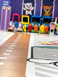 -孩子王童乐园(马群店)