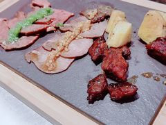 -猛古里烤肉自助(荟聚中心店)
