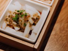 -渝半城经典川粤菜(重庆天地店)