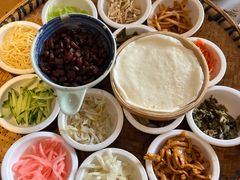 -包整·丝娃娃(一览甲秀楼风景店)