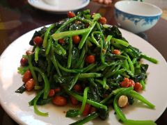 果仁菠菜-迎宾楼饭庄(窦店)