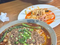 -丁丁猫重庆小面(徐州路店)