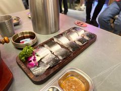 -围炉肉舍•炭烤活鳗•丹东海鲜烤肉(步行街店)