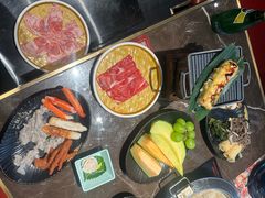 -一绪に和牛寿喜烧(罗湖益田假日店)