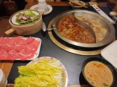 -沸炉重庆老火锅(军事博物馆店)