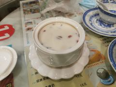 -广信牛奶甜品世家(台东店)