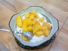 芒果西米捞-小团圆糖水铺(襄阳南路店)