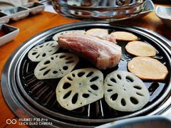 -唯成•韩国炭火烤肉 유성고기