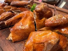 烤乳鸽-粤域茶餐厅