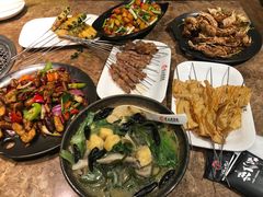 -金太阳海鲜烧烤·本地人餐厅(东纬路旗舰店)