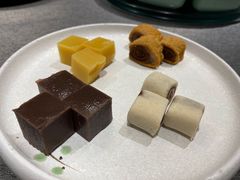 -羲和雅苑•北京烤鸭(国贸商城店)