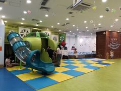 -乐之童成长中心(宝山万达店)
