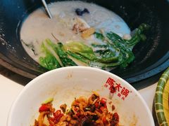 -陈大锅·岳阳鱼馆·地道岳阳菜(美食街店)