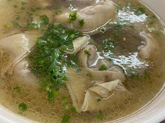 特色酒香纯肉大馄饨-逸桂禾面馆