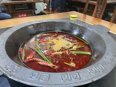 -重庆故事姊妹老火锅(财经学院店)