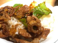 -费大厨辣椒炒肉(万家丽一店)